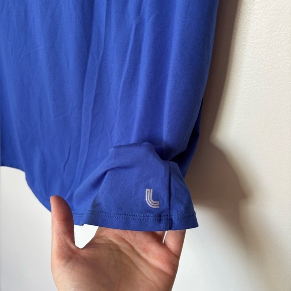 🎉4/30$🎉 Lole Active T-shirt - Size Medium - Picture 4 of 5